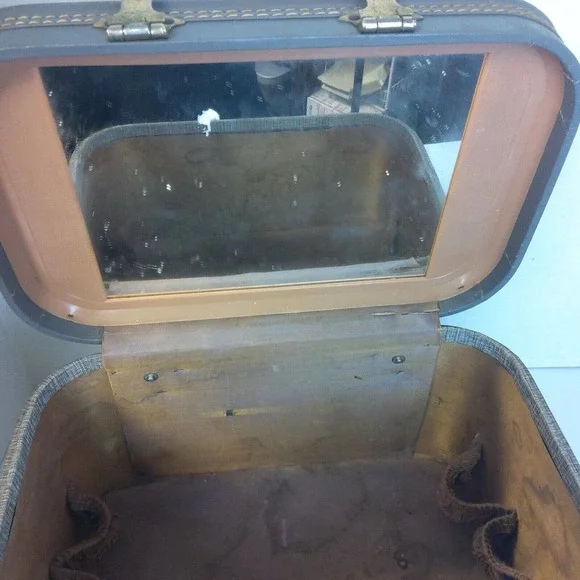 Vintage HORN Rice Stix St Louis Train Case No Key HTF luggage carry on lined - Picture 11 of 12